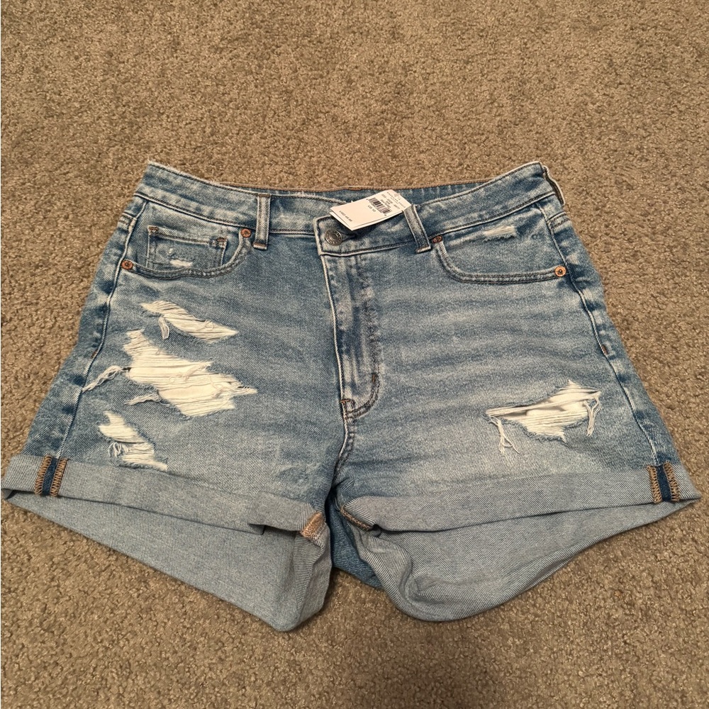 AE stretch crossover mom shorts